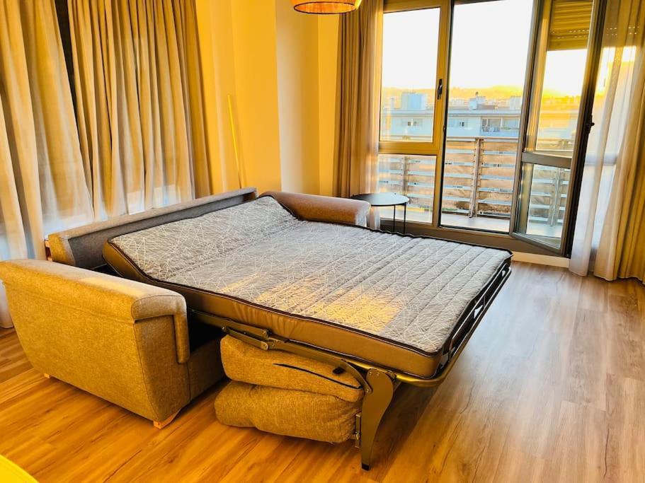 Luminoso Atico Con Terraza Lejlighed Santander Eksteriør billede